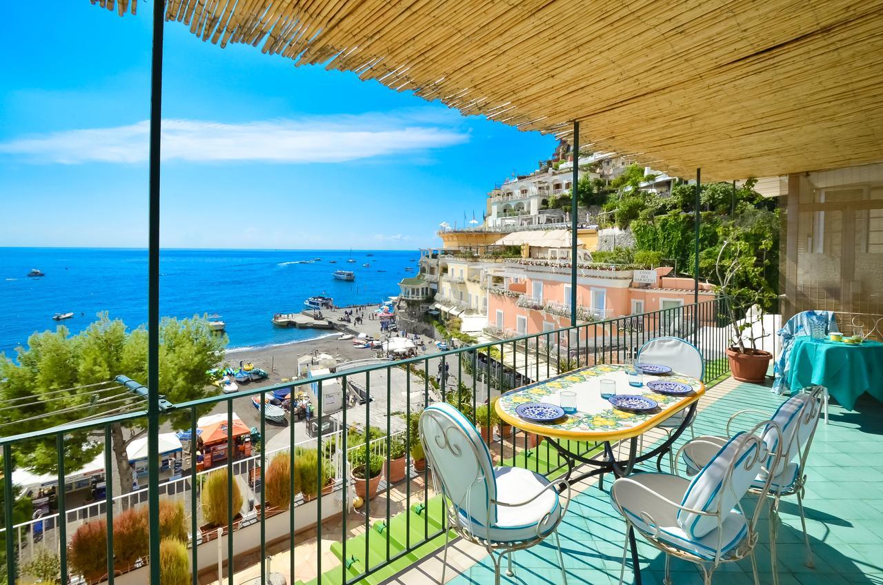 Amore Rentals - Casa Raffi Positano Luaran gambar