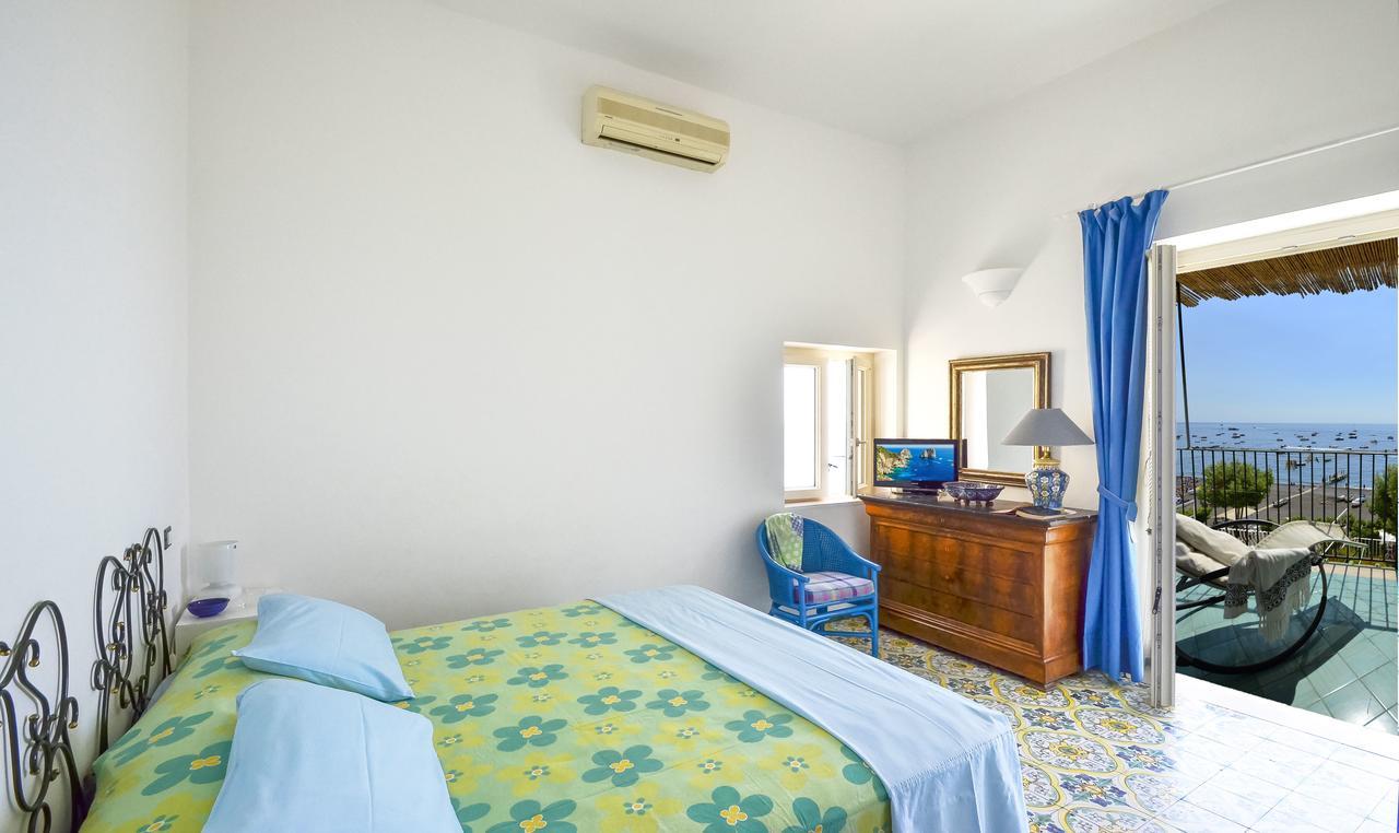 Amore Rentals - Casa Raffi Positano Luaran gambar