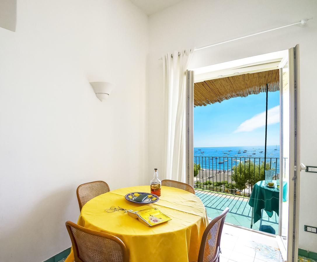 Amore Rentals - Casa Raffi Positano Luaran gambar